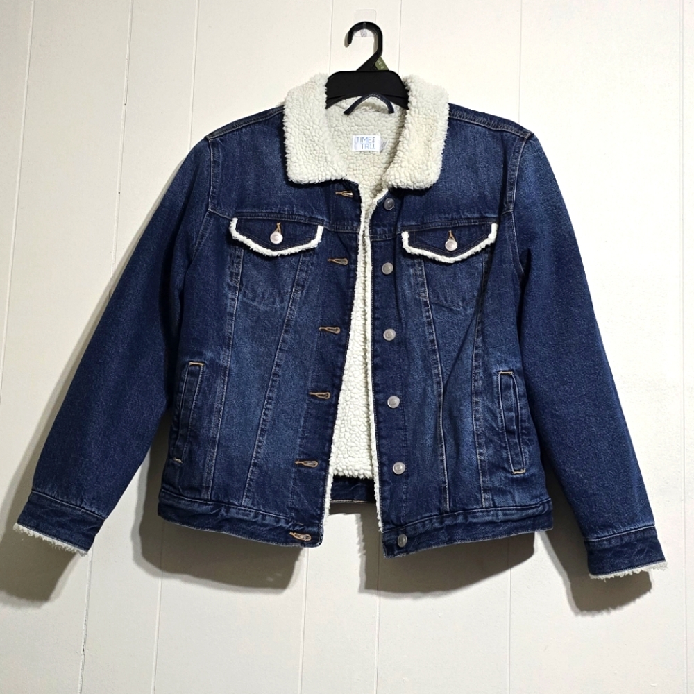 Time and Tru Sherpa Lined Denim Jacket, Size M (8-10)
